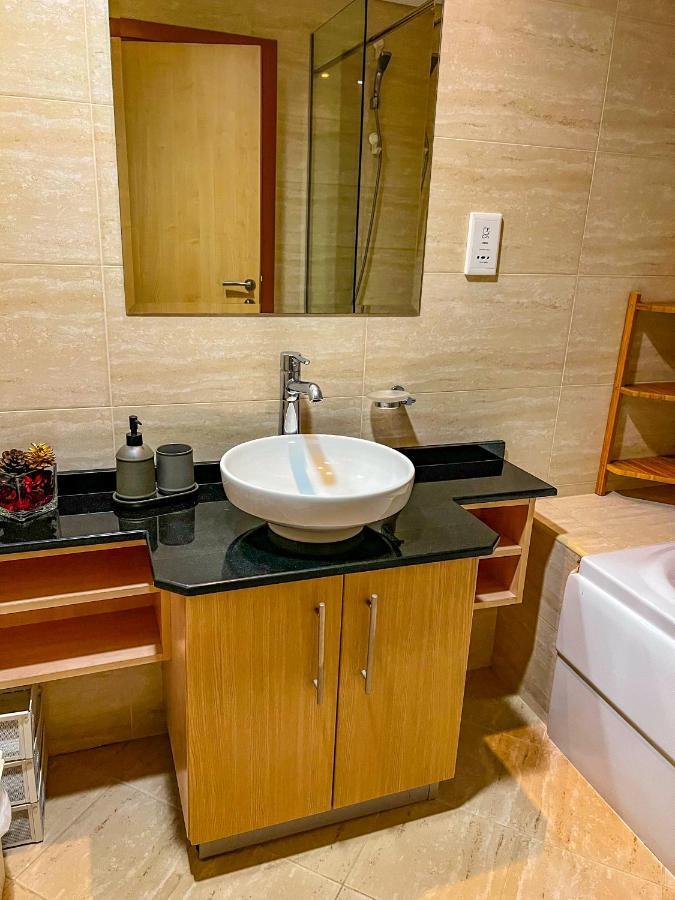 Exquisite, Luxe 1Bd Apartment, Unparalleled Sea Views, Prime Dubai Marina Location & Full Kitchen By "La Buena Vida Holiday Homes Exterior foto